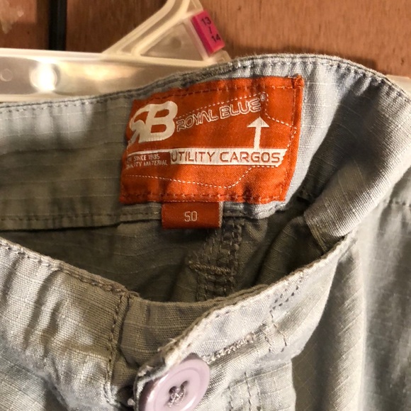SB Royal Blue utility cargo capris SZ 50” - Picture 4 of 4